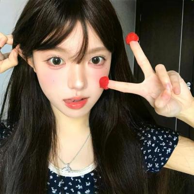 爱你们的希尔德 在线观看封面